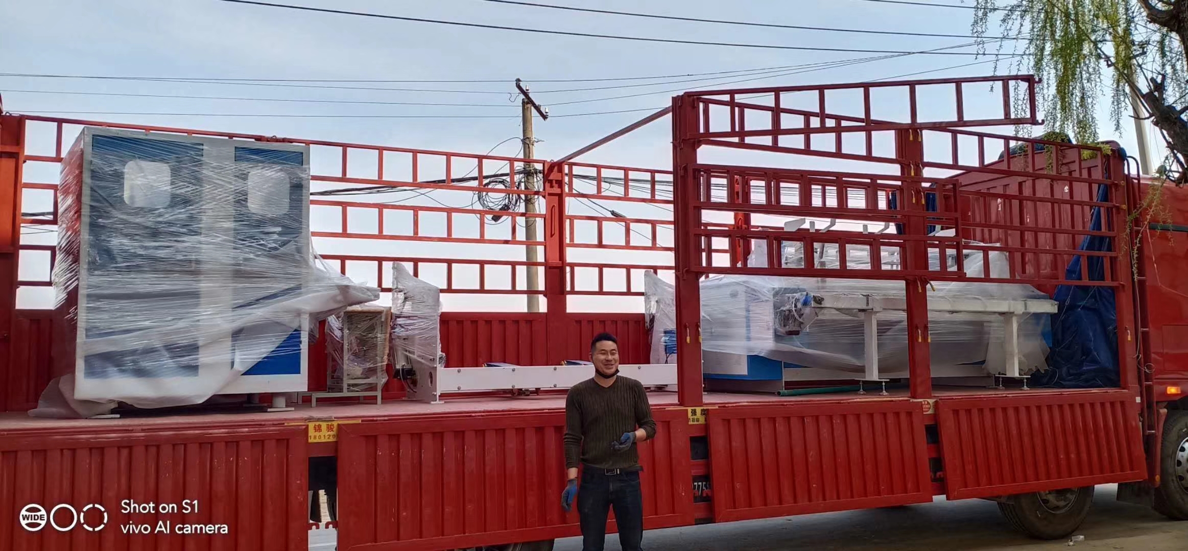 安徽宿州高配1880型號(hào)多功能復(fù)卷機(jī)發(fā)貨